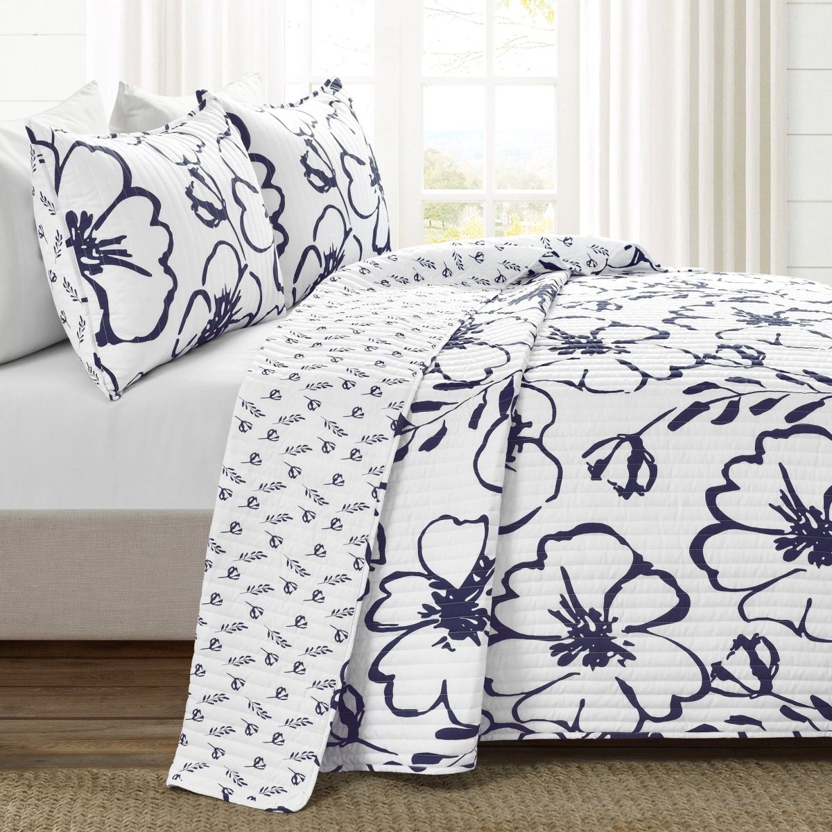 Scandinavian Reversible Floral Quilt 3 Piece Set - 2 Colors