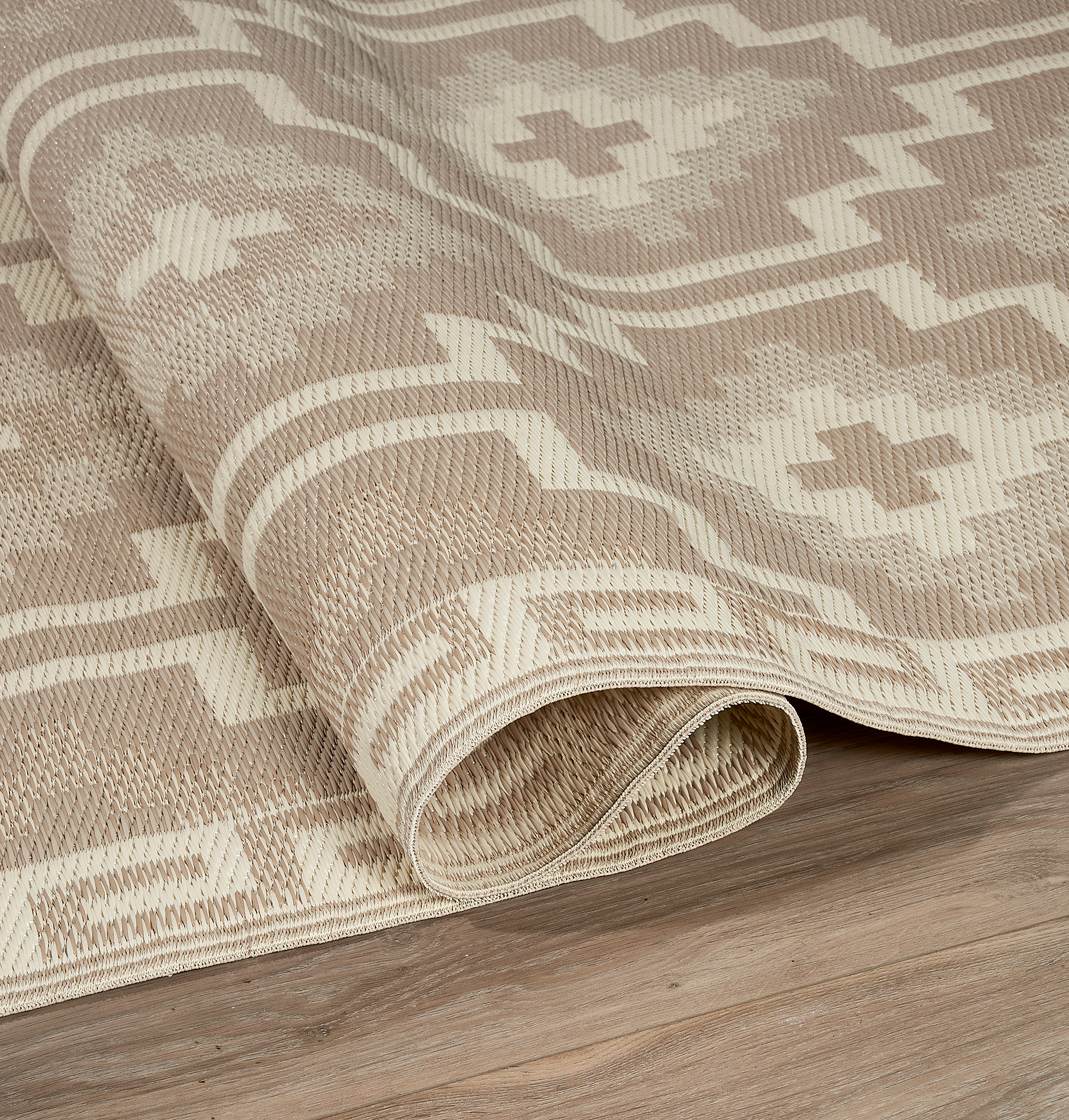 Lhasa - Reversible Outdoor Rug for Patio