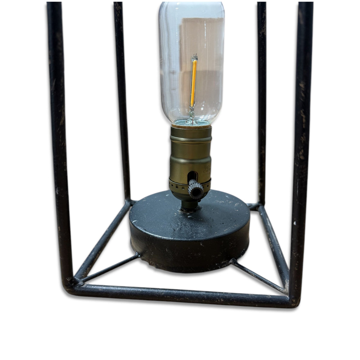 Black Iron Tabletop LED Lamp | Battery-Operated with Timer