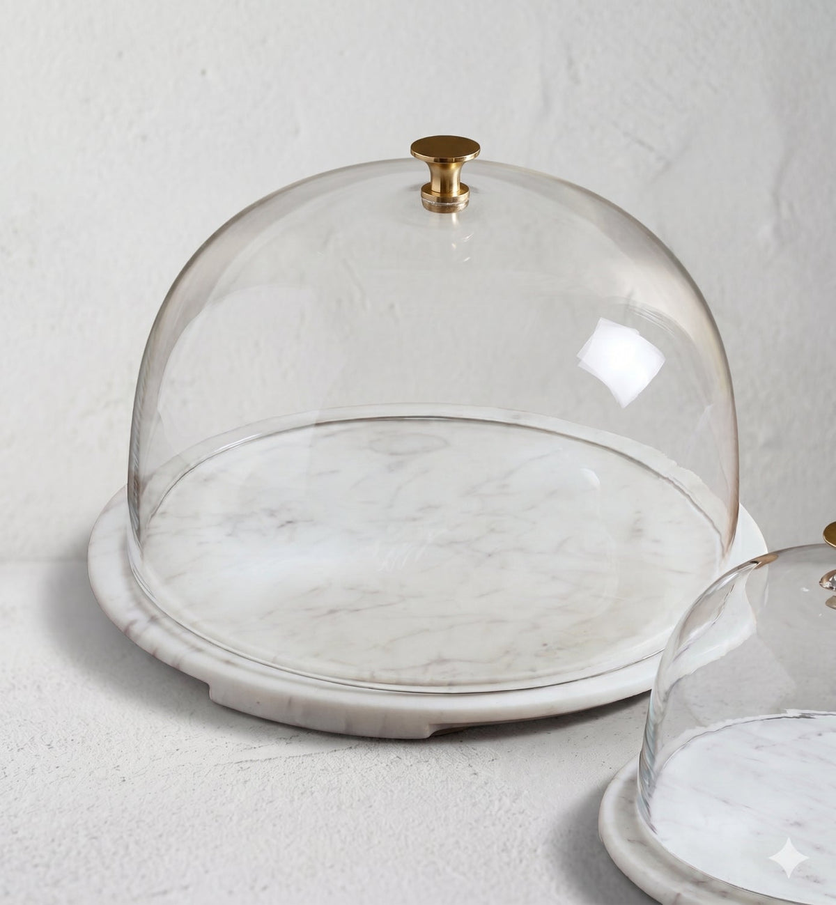 Cova Marble Base Dome
