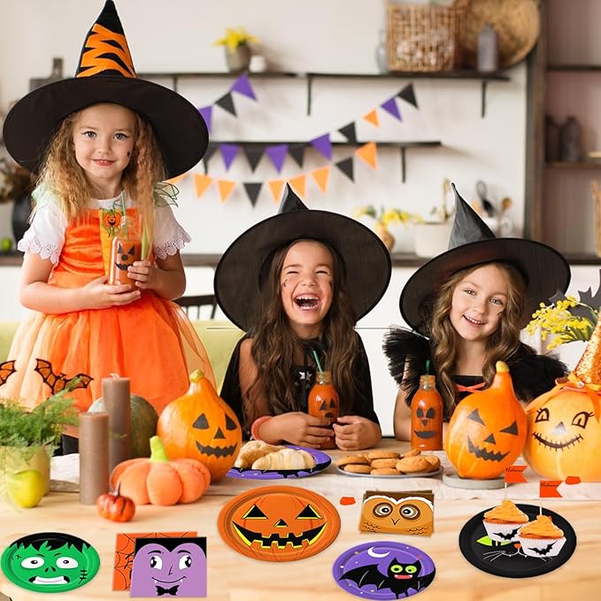 105 Piece Assorted Halloween Paper Plates & Napkins - Serves 30