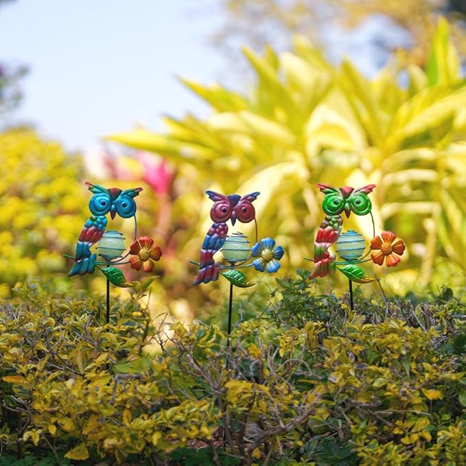Set of 3 Decorative Garden Stakes - Glow in The Dark Owls