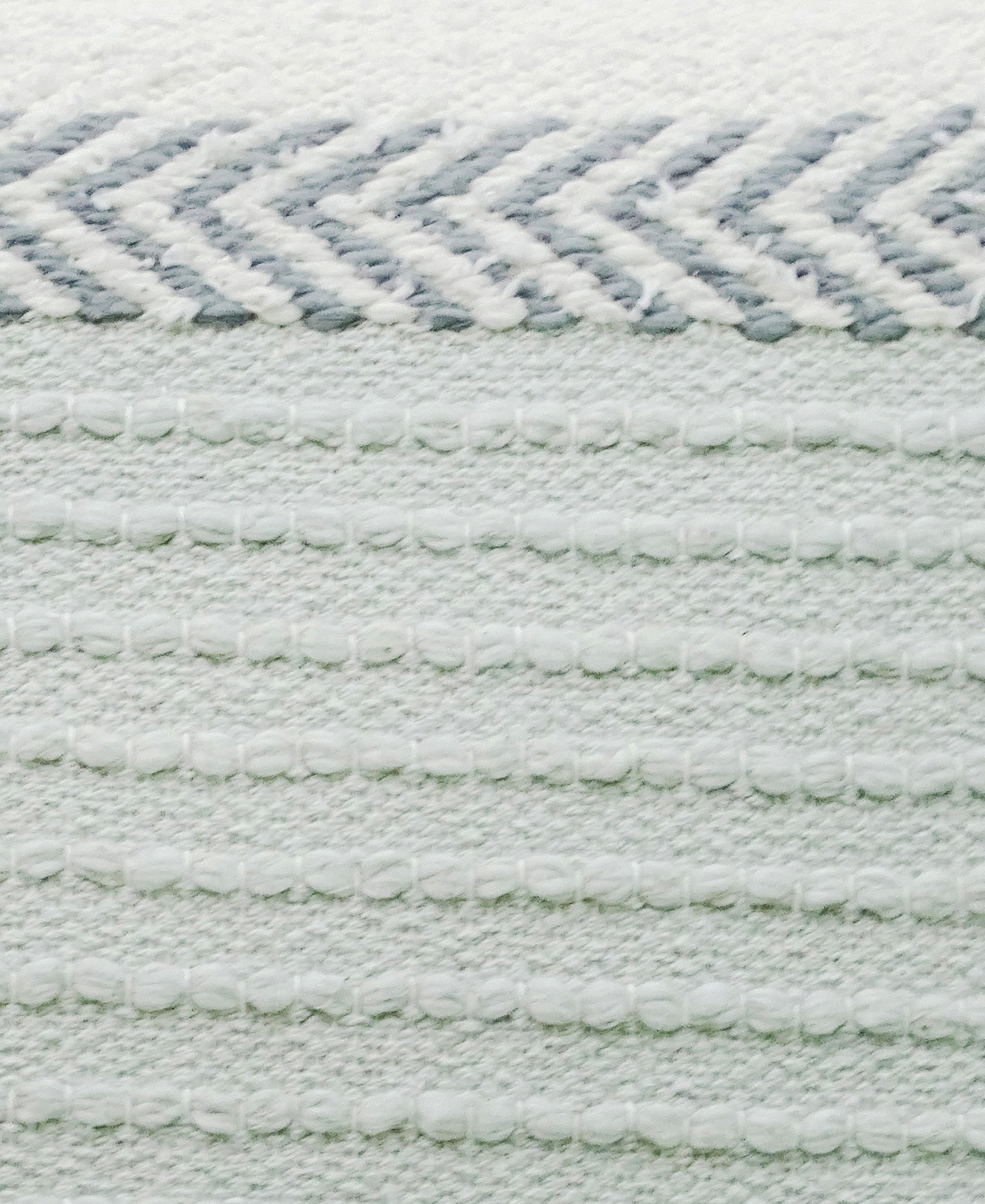 Briar Handwoven Pillow - 20 x 20