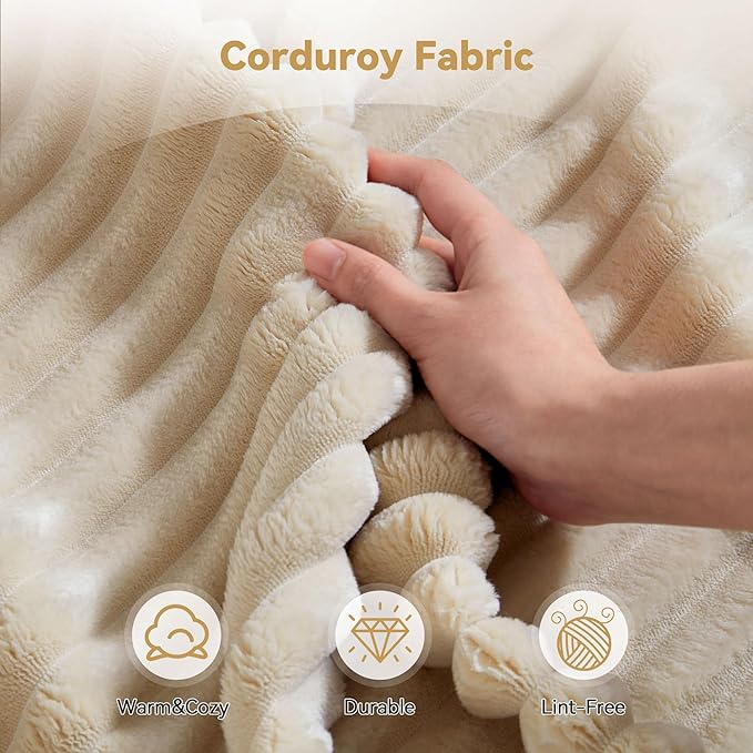 8-Seater Comfy Cloud Modular with One Movable Ottoman in Beige Corduroy