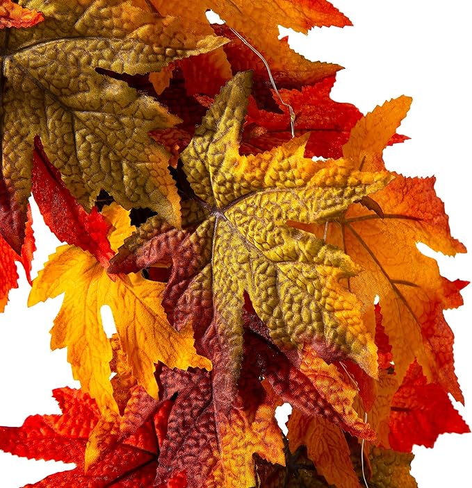 24 Inch Pre-lit Maple Leaf Wreath with Timer