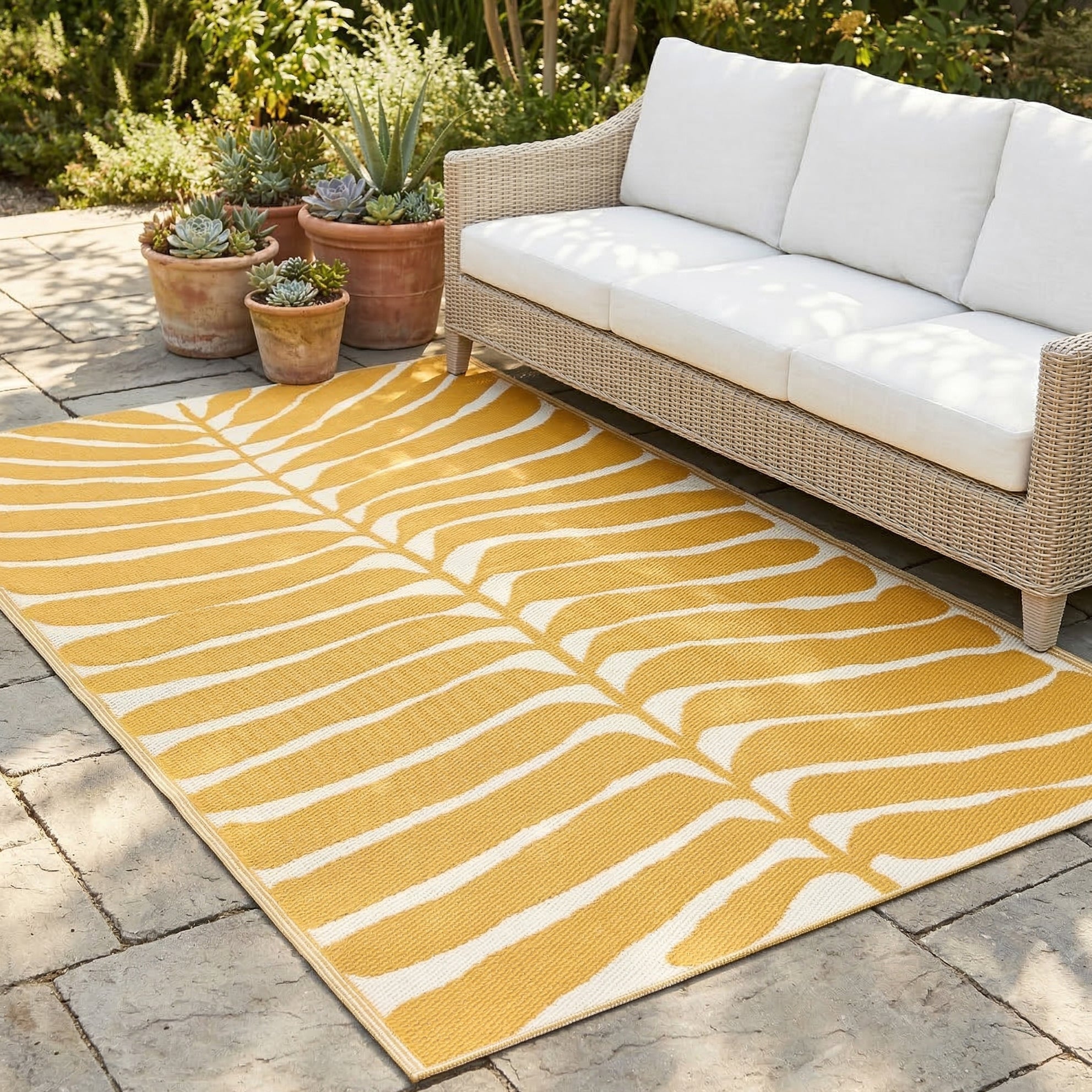 Hilo - Honey Reversible Outdoor Rug