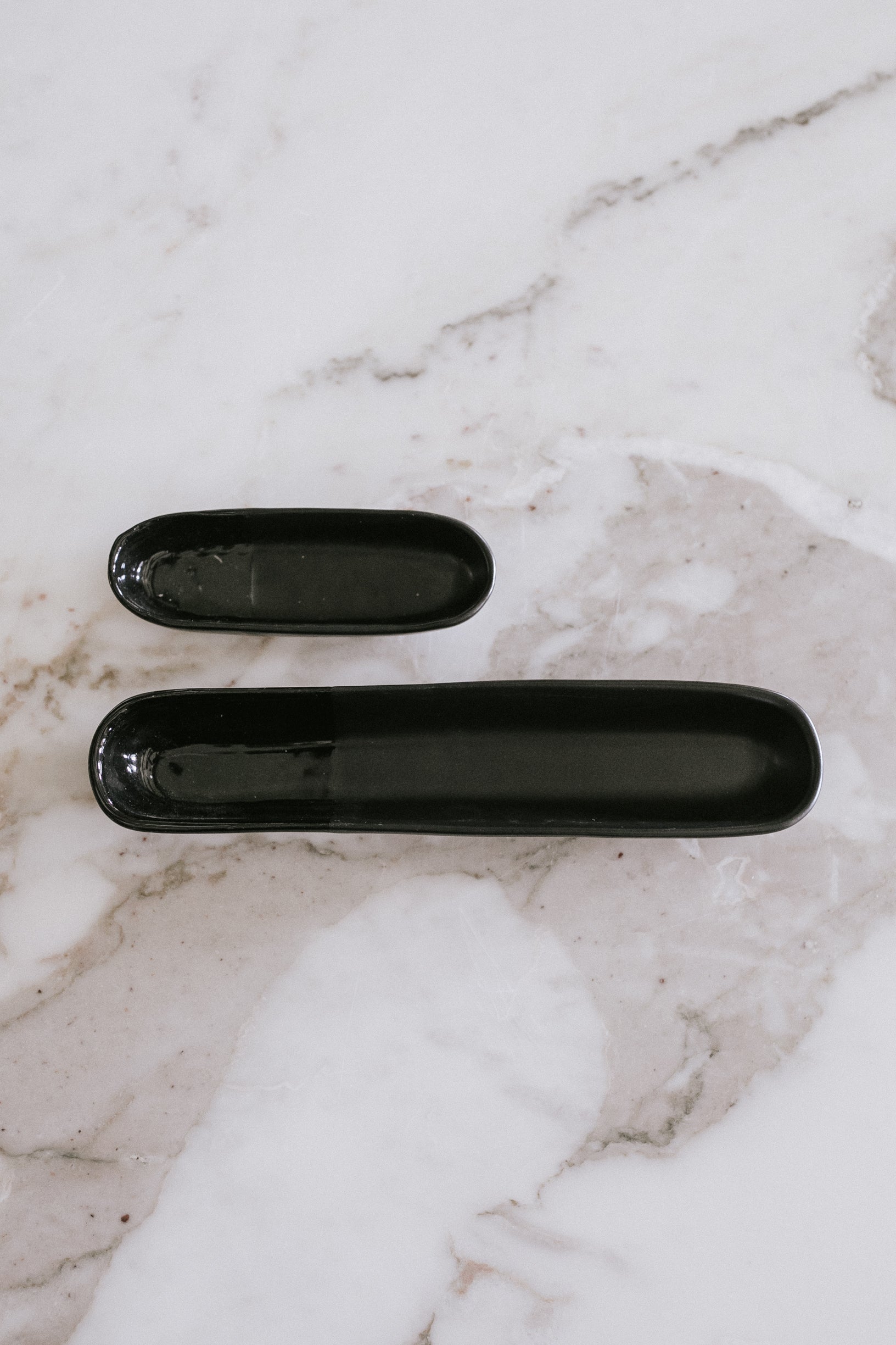 Sable Olive Bowl - Matte Black/Glossy Black - Set of 2
