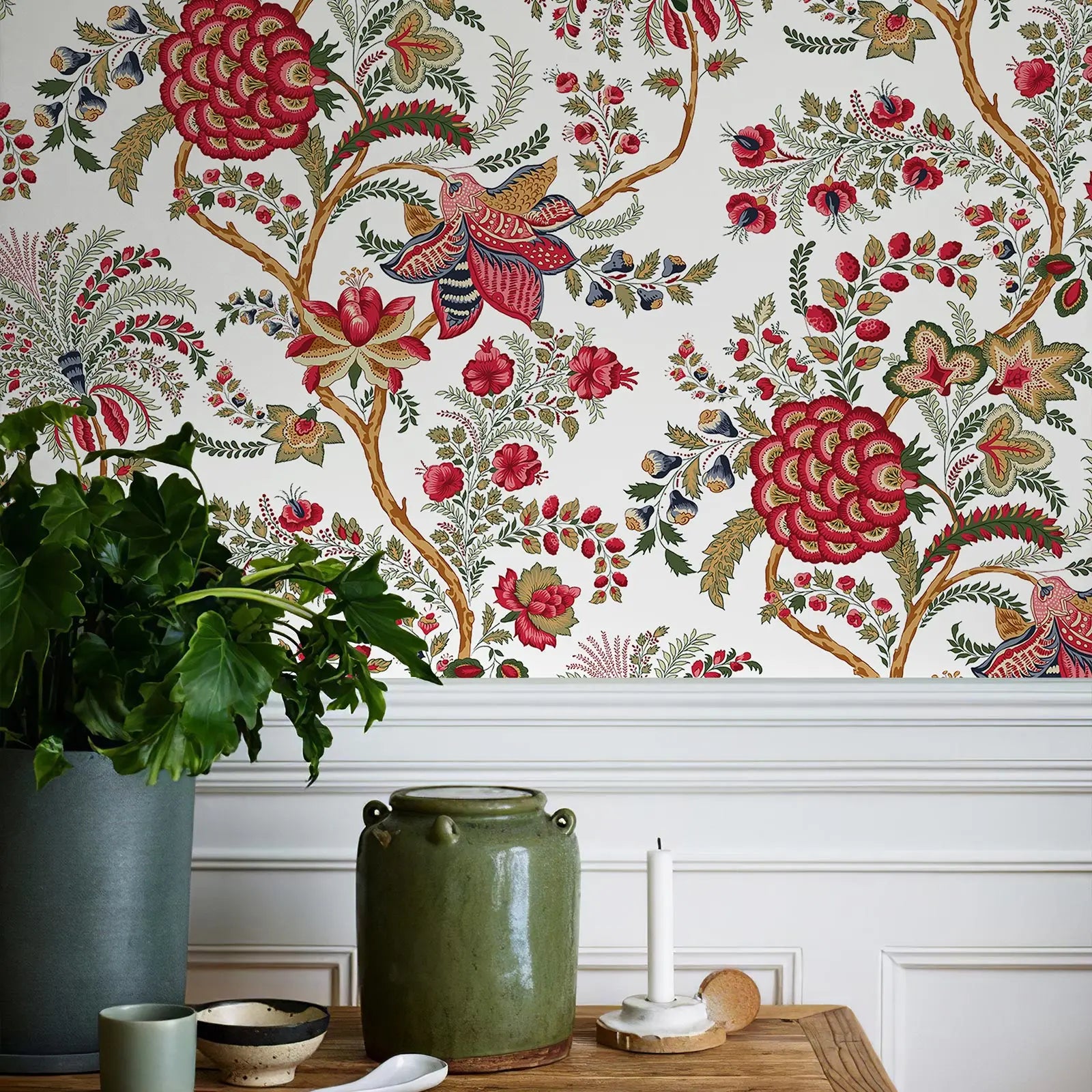 Vintage Floral Peel & Stick Wallpaper in Red