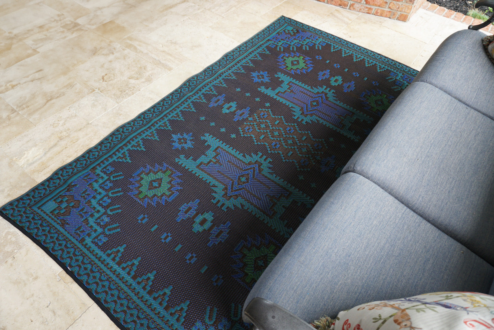 Apache Black & Aqua Reversible Outdoor Mat