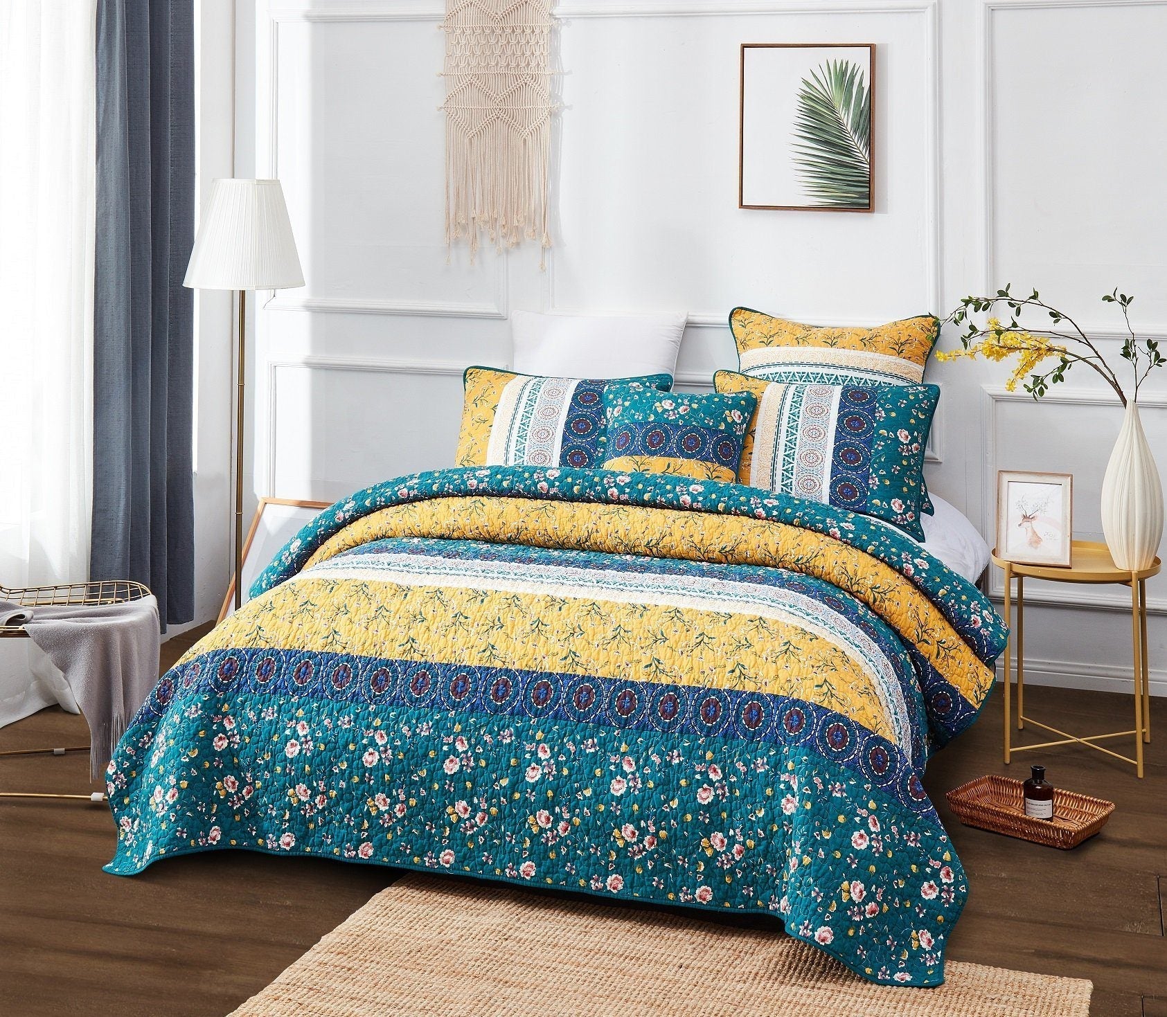 Bohemian Patchwork Bed of Flowers Patchwork Quilted Bedding