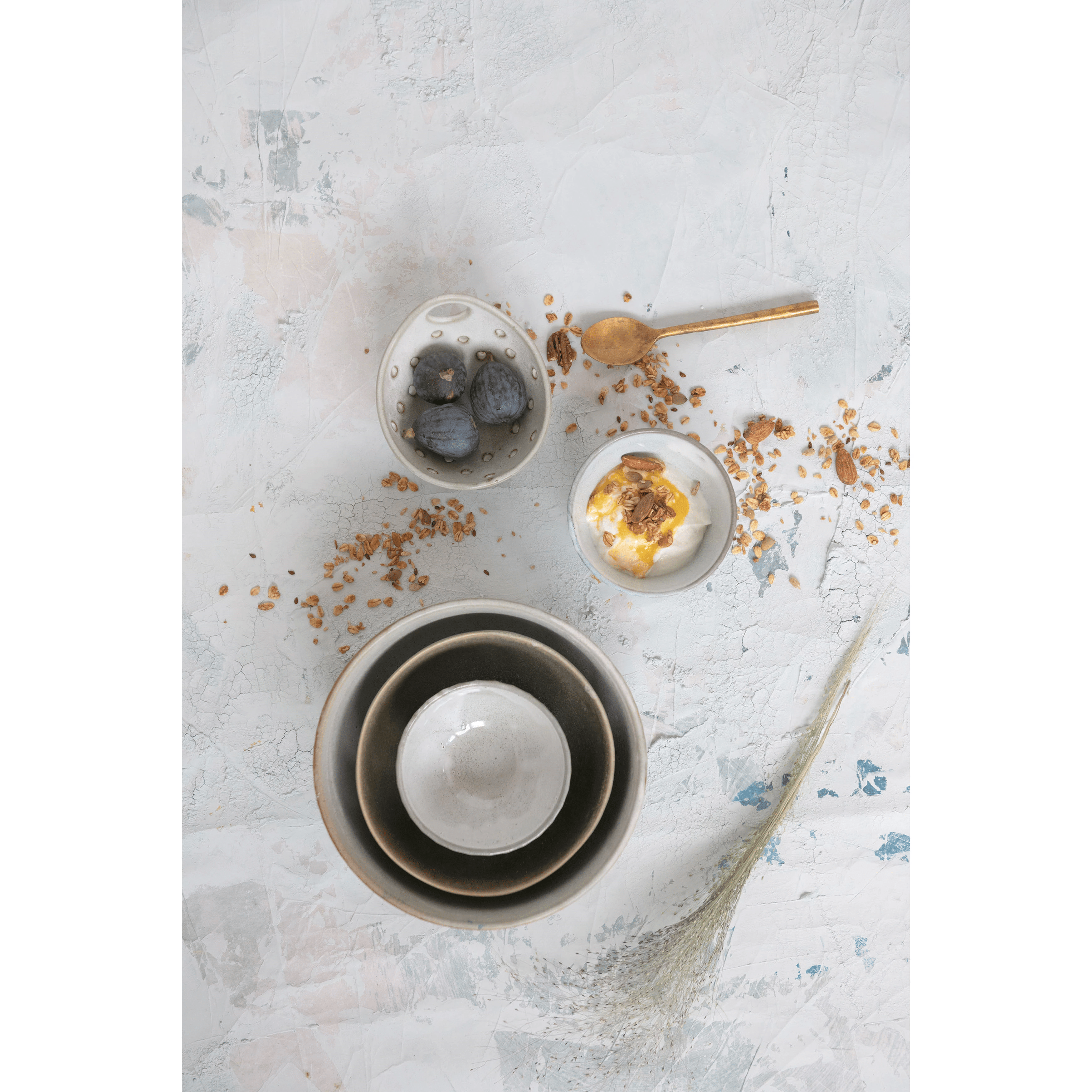 Stoneware Pleated Bowl - Cream Glaze Finish