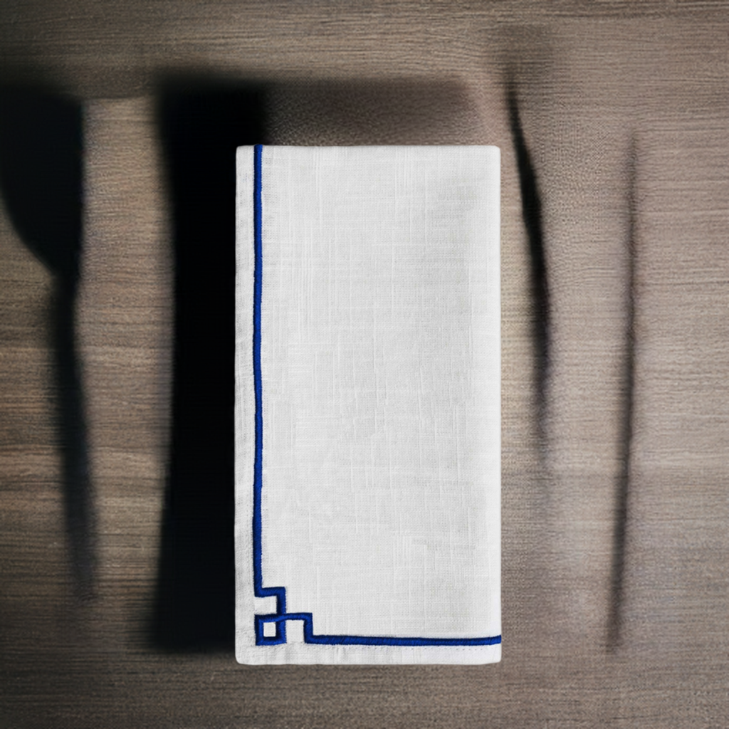 Set of 4 Cloth Napkins with Blue Embroidery
