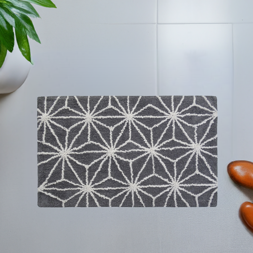 Geometric Star Bath Rug - Dark Grey