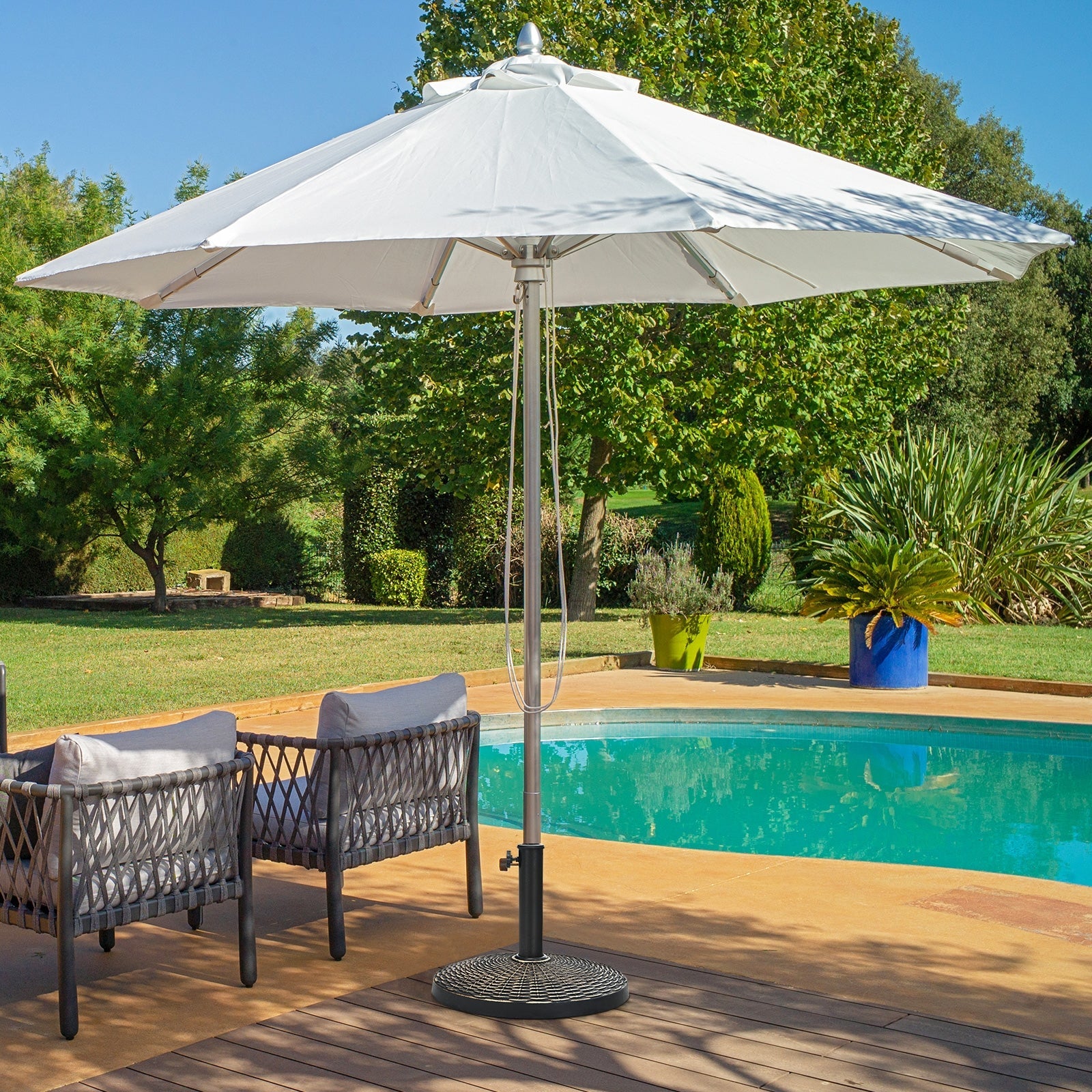 Wicker Style Patio Resin Umbrella Base - 22lb