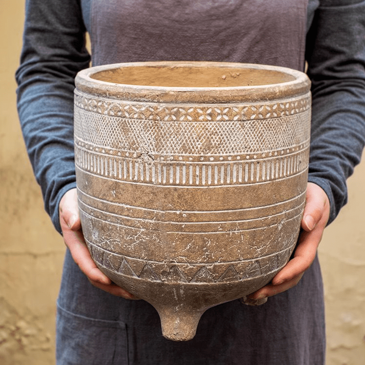 Handcrafted pottery and stoneware for kitchen and decor