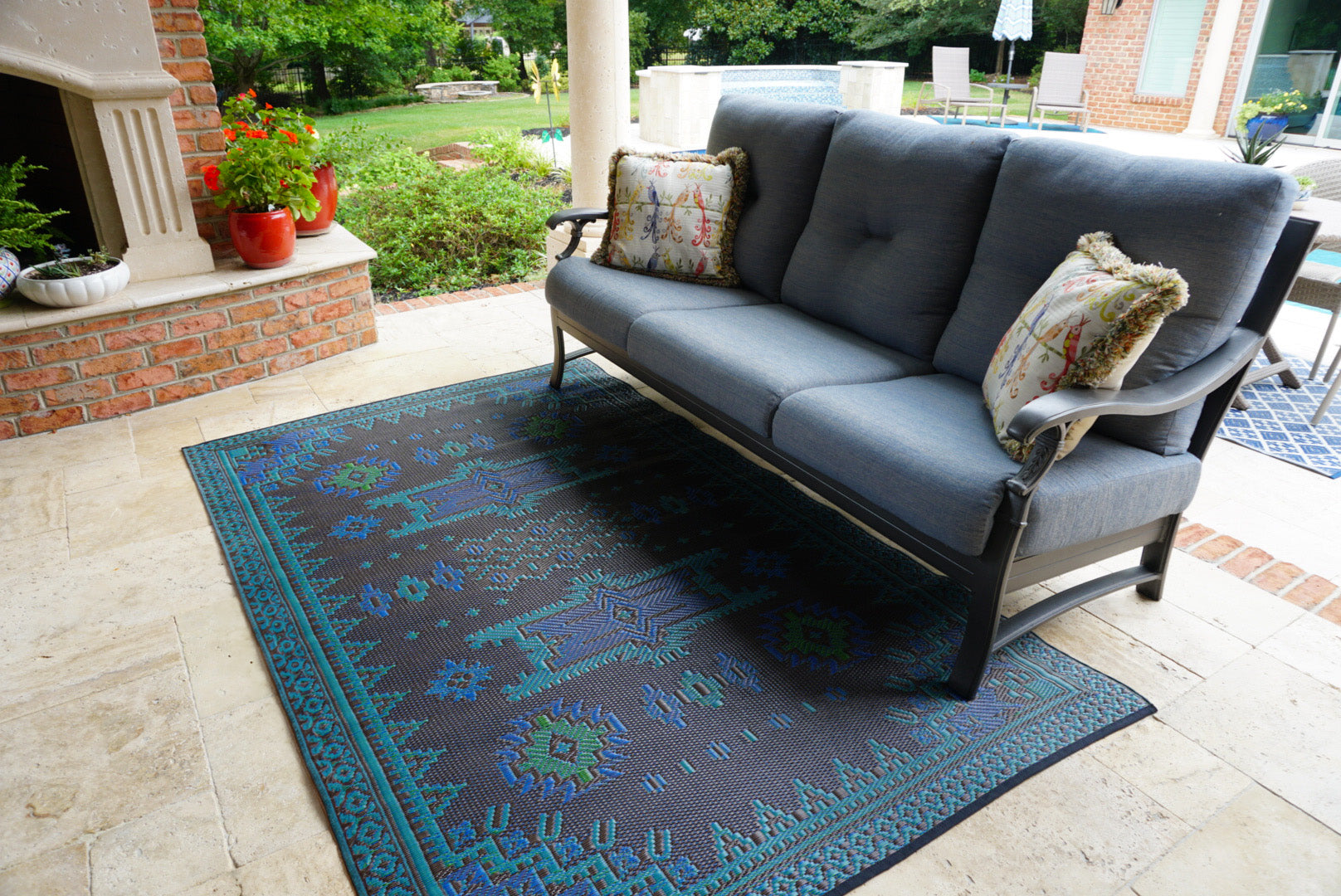 Apache Black &amp; Aqua Reversible Outdoor Mat