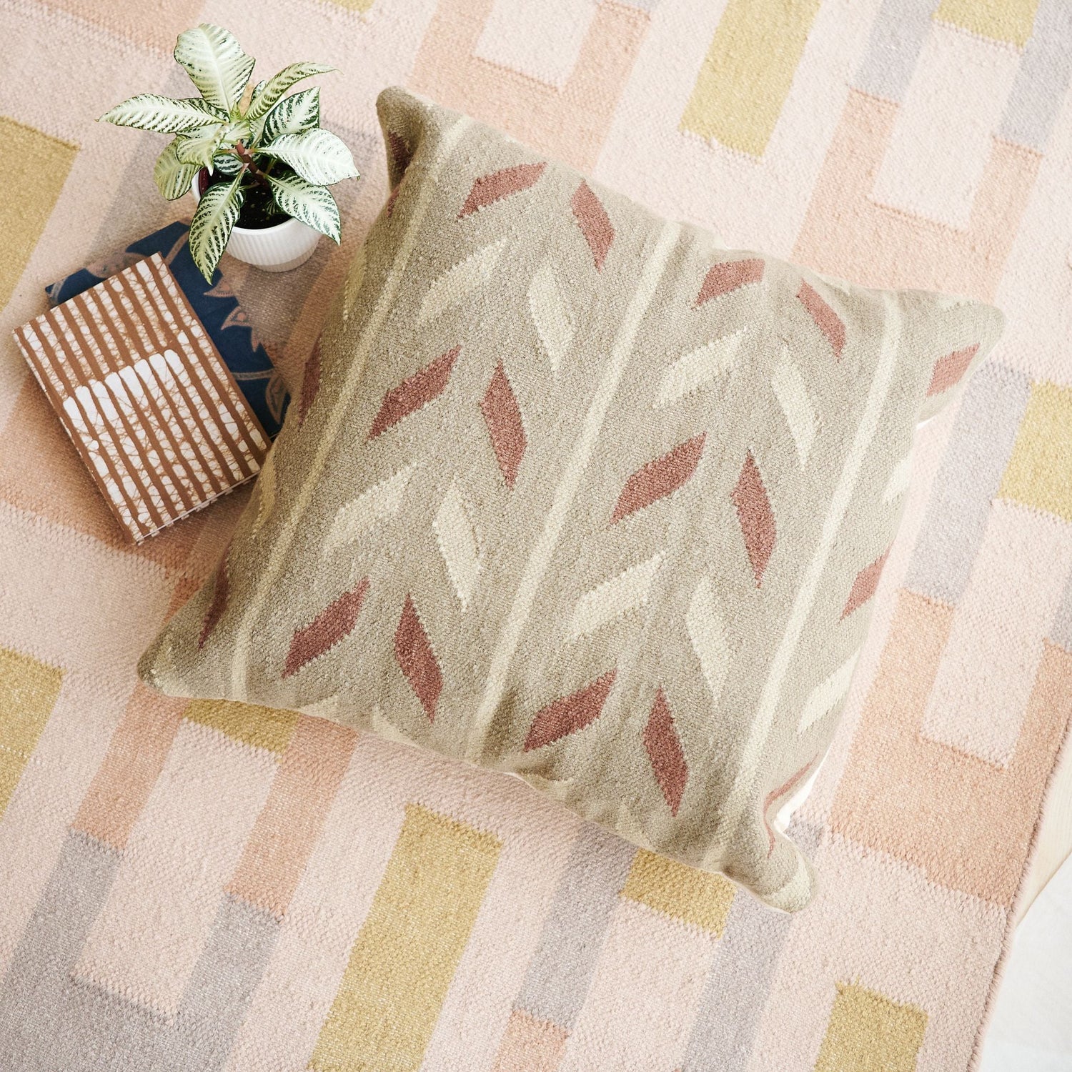 Ero Green Brown Geometric Pattern Hand-woven Jute Cotton Large Pillow