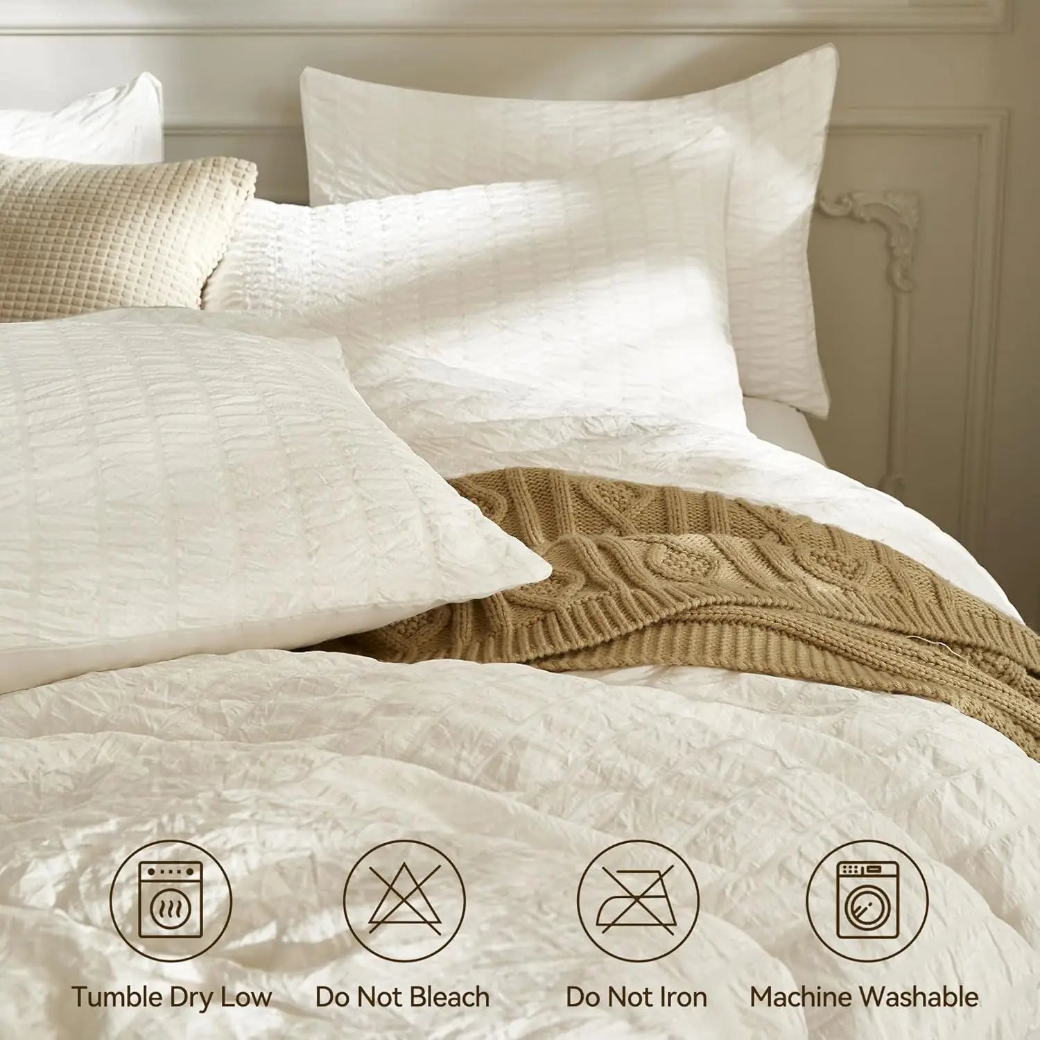 White Seersucker Duvet Set - 3 Piece Set - Queen