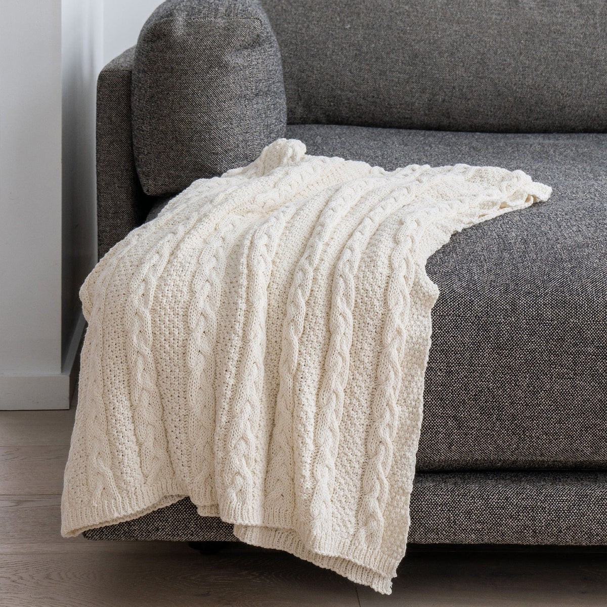 Chunky Cable - Textured Sustainable Knit Throw Blanket