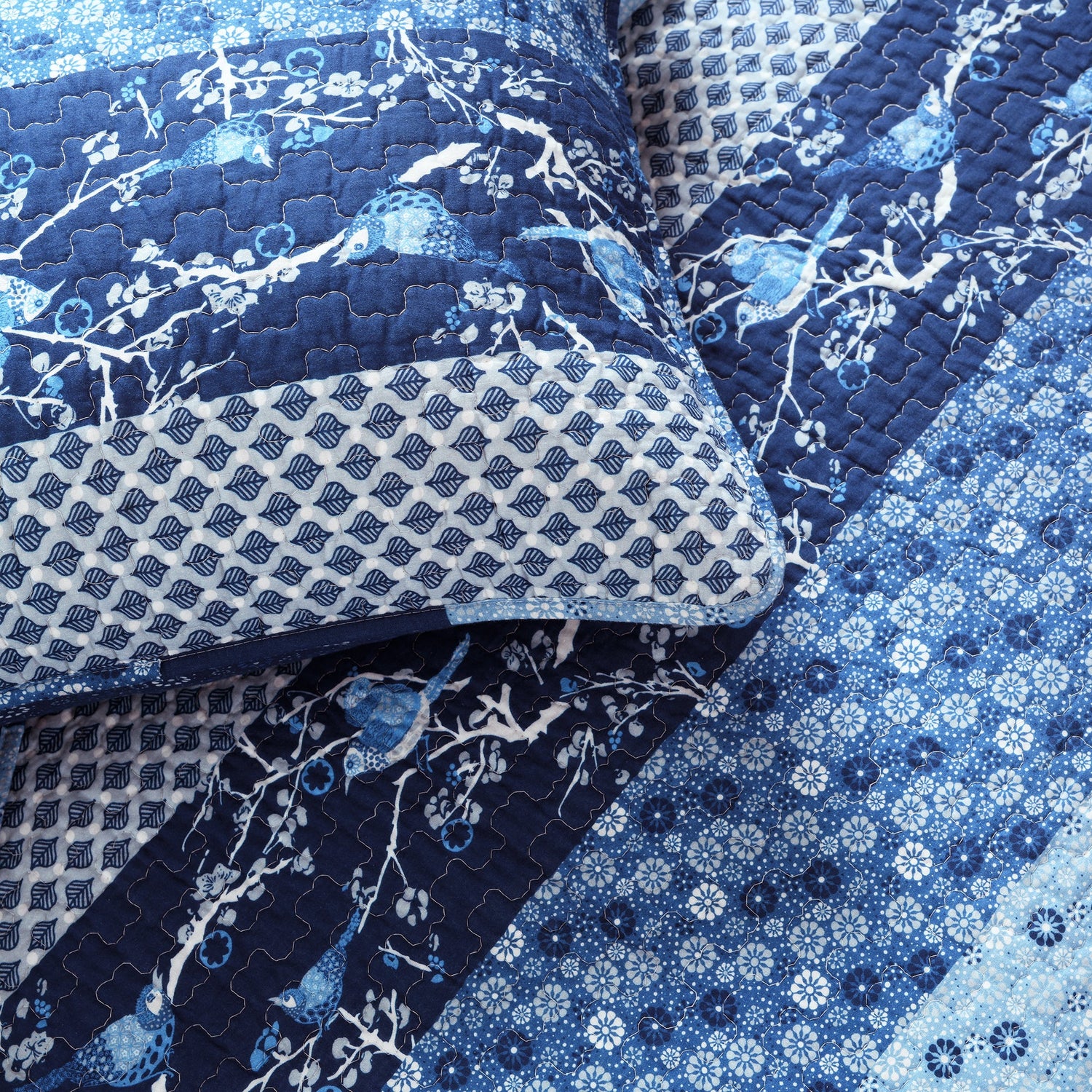 Royal Empire Quilt Set