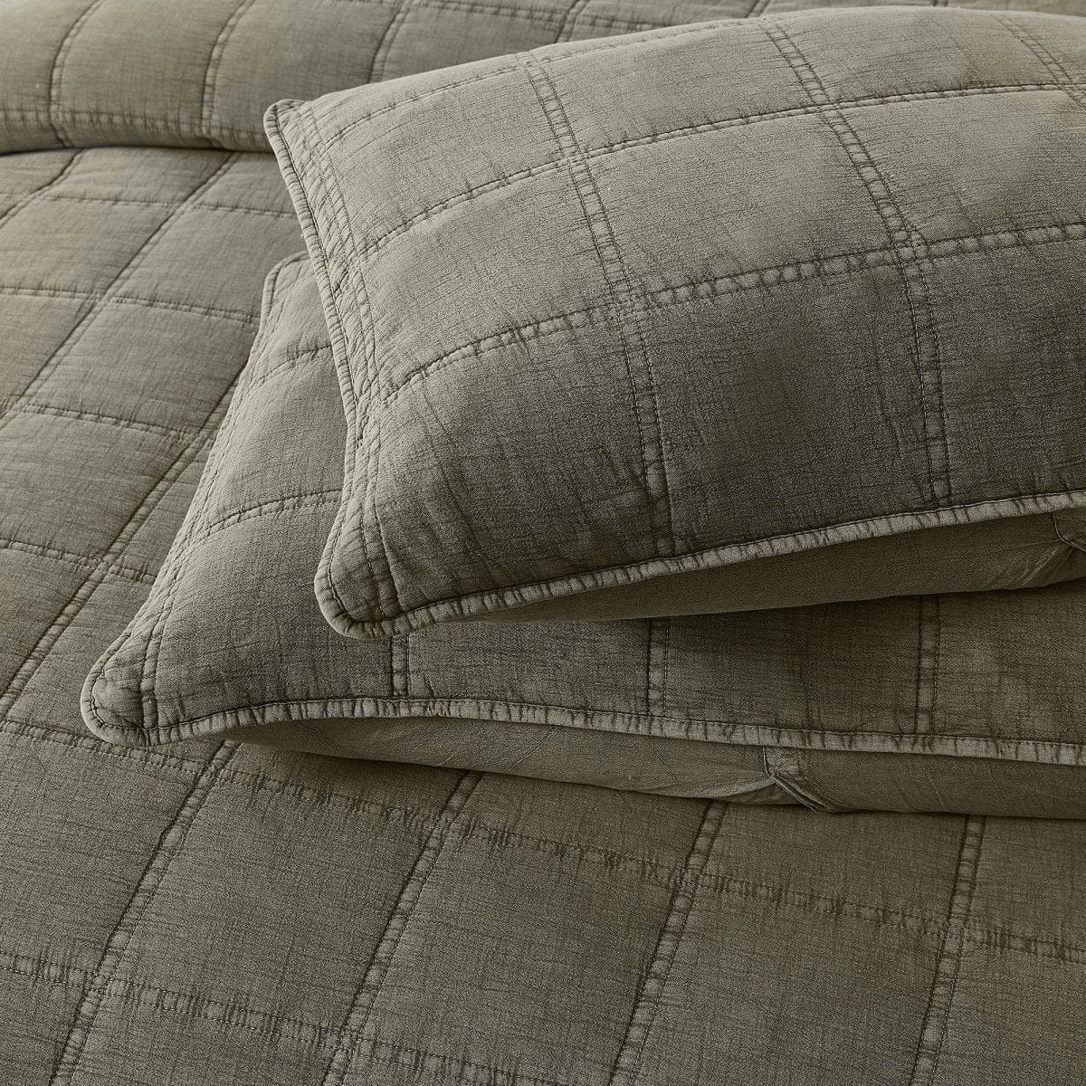 Logan Stone Washed Cotton Quilt 3 Piece Set - Sand, Faded Olive
