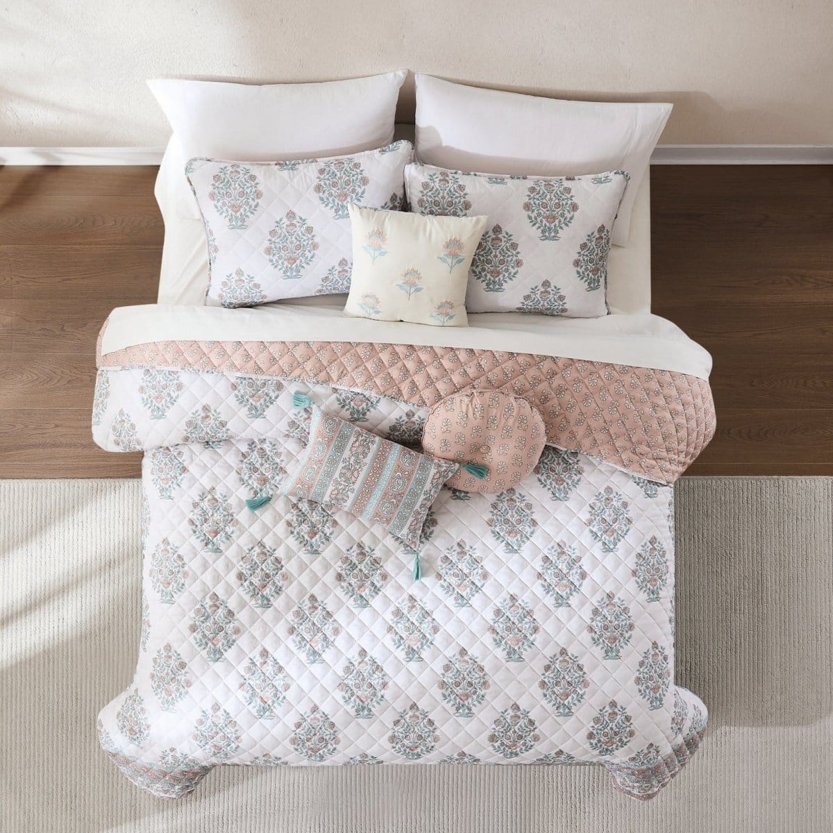 Sofia Flower Block Reversible Quilt Set - 6 Pc