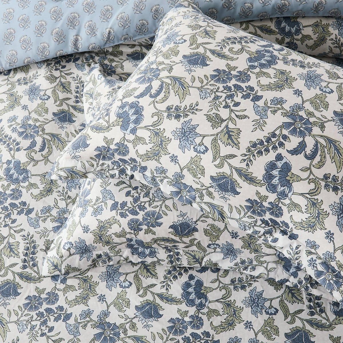Lillian Block Print Reversible Comforter Set