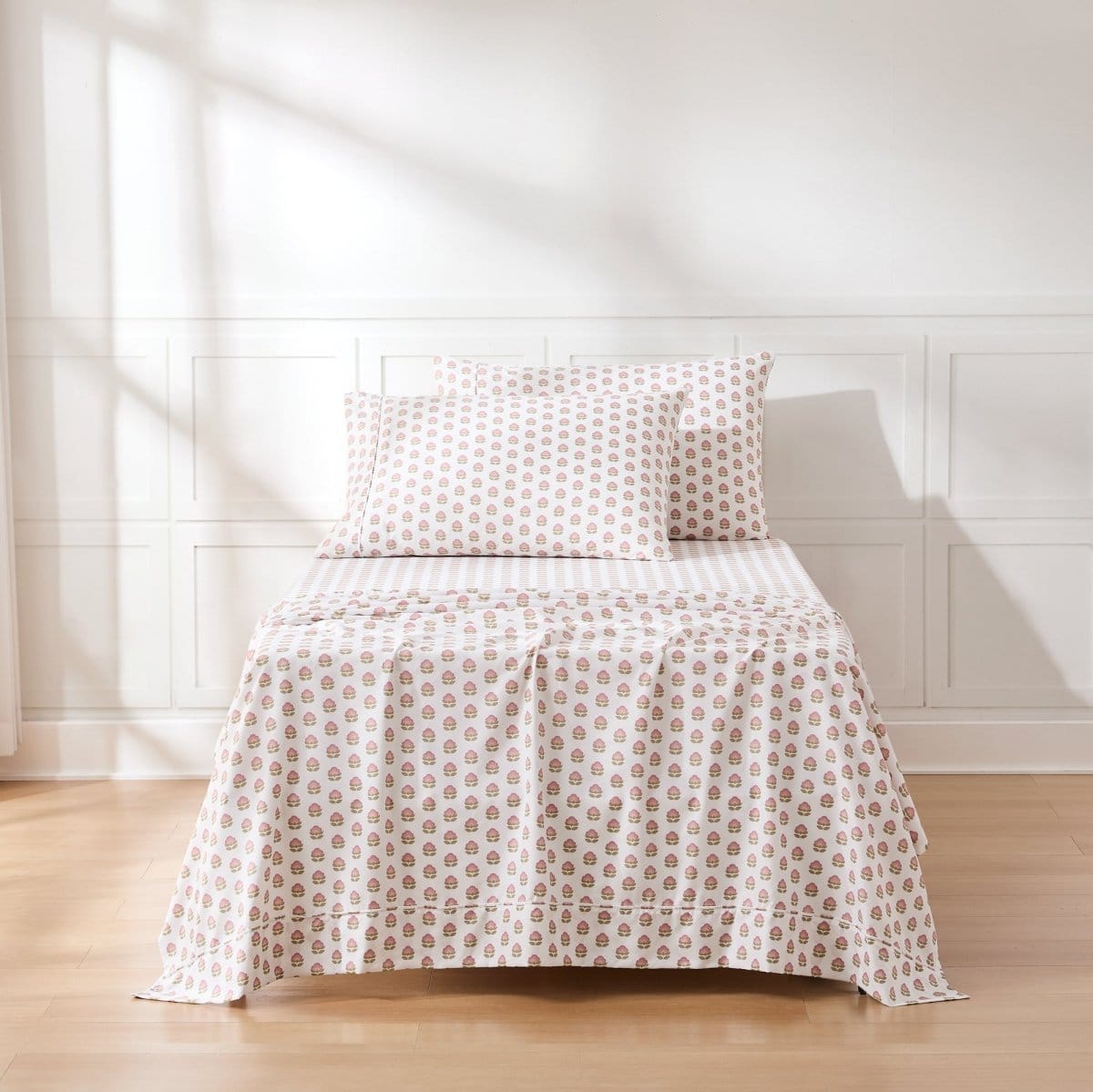Prisha Floral Sheet Set