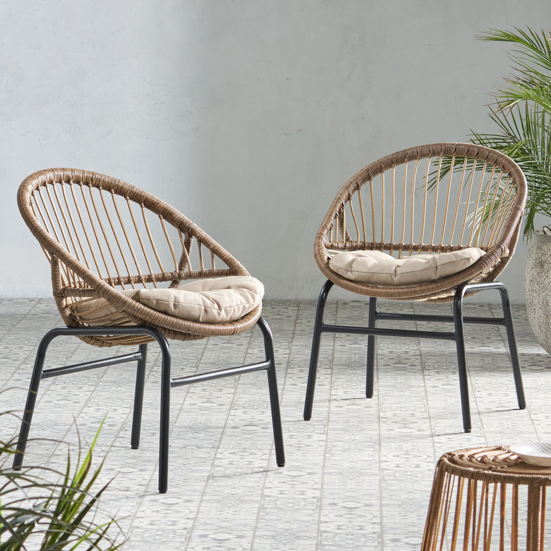 Outdoor Accent Chair with Curved Back - Set of 2