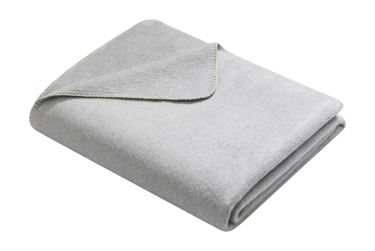 SAVONA throw solid