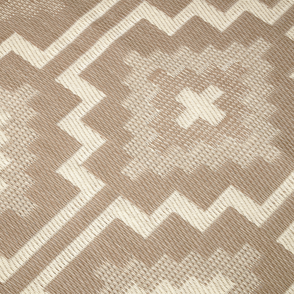 Lhasa - Reversible Outdoor Rug for Patio