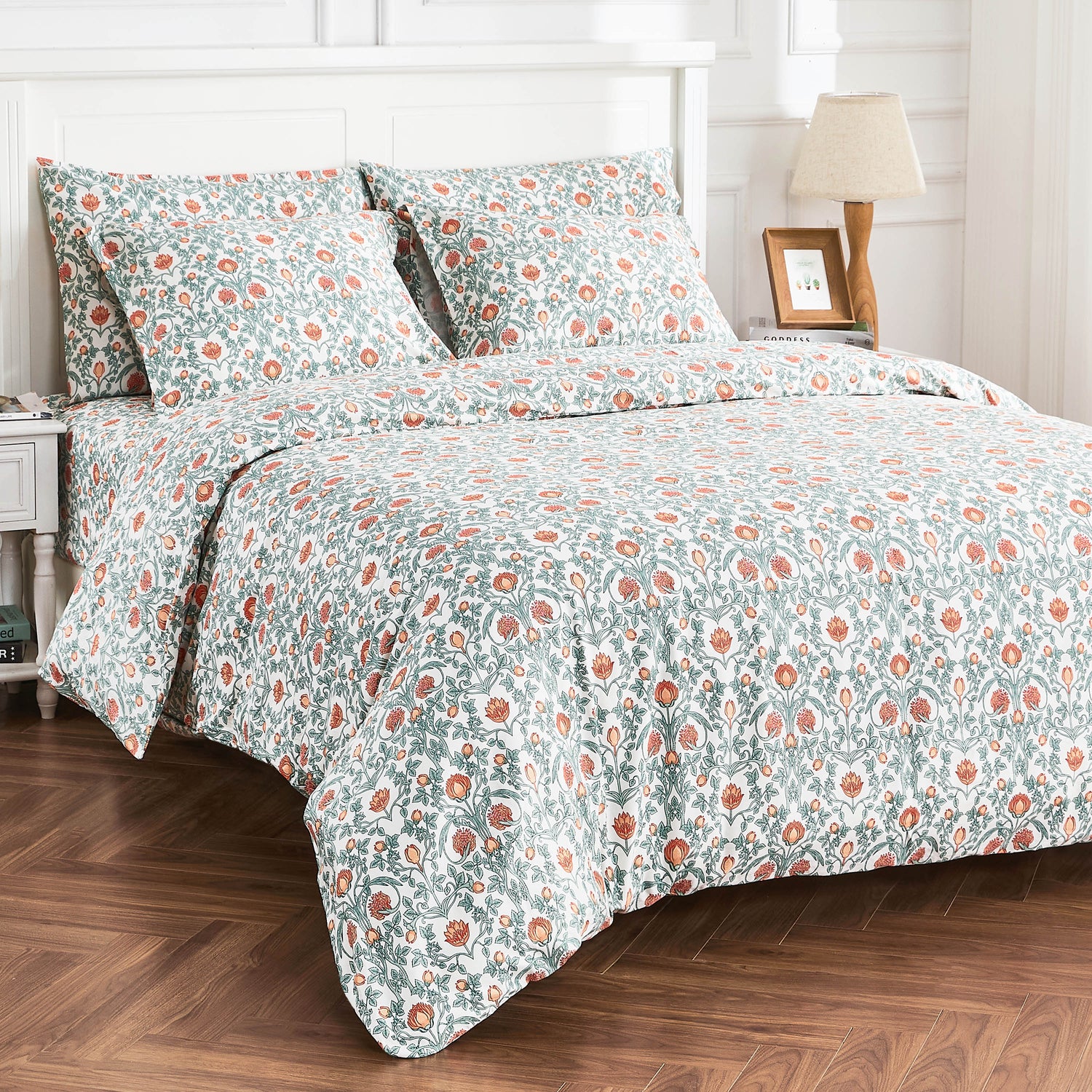 Arts &amp; Crafts Floral Printed Duvet Set