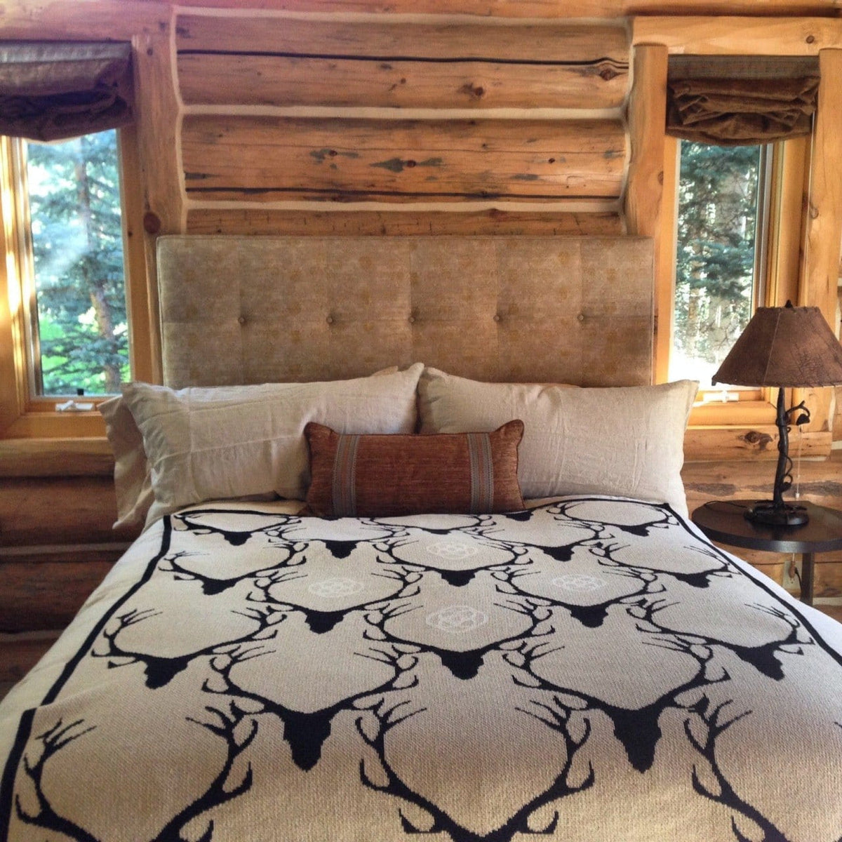 Stag Longhorn - Cotton Sustainable Knit Throw Blanket