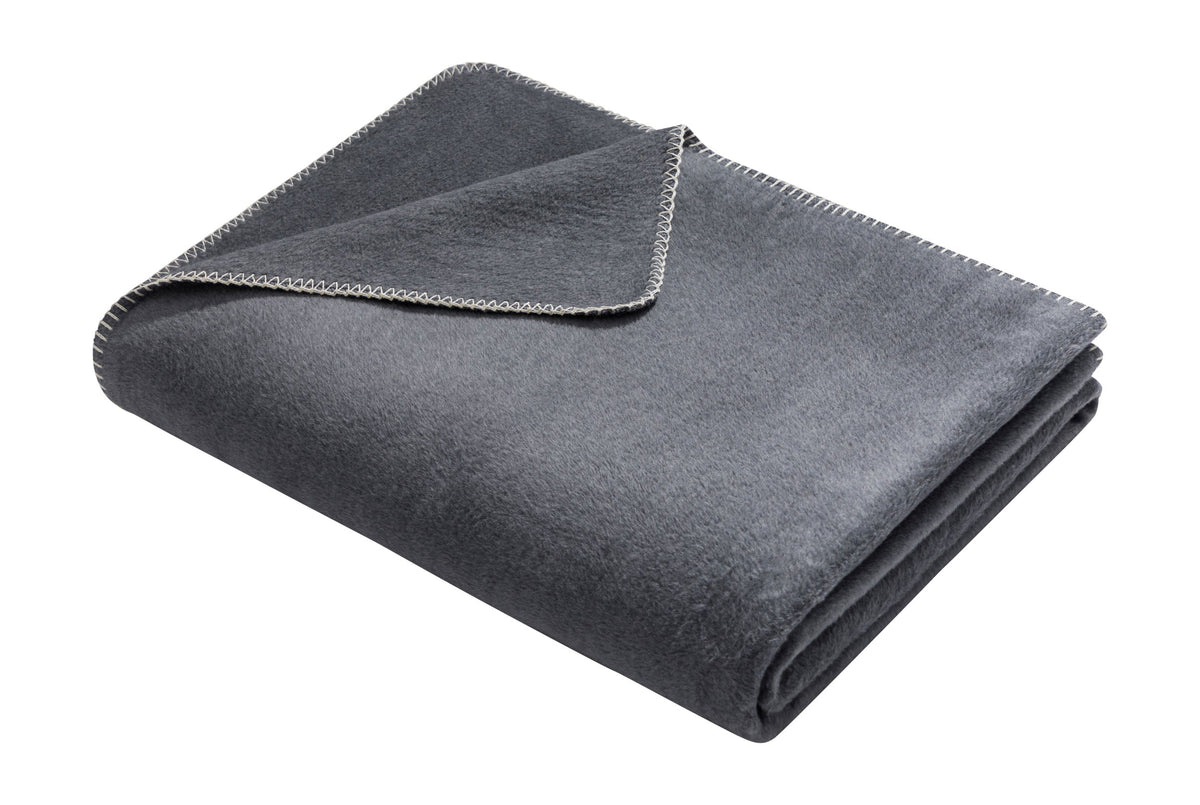 SAVONA throw solid