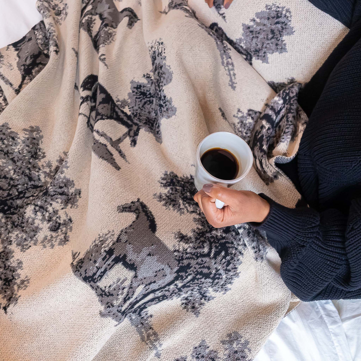 Equestrian Toile - Cotton Sustainable Knit Throw Blanket