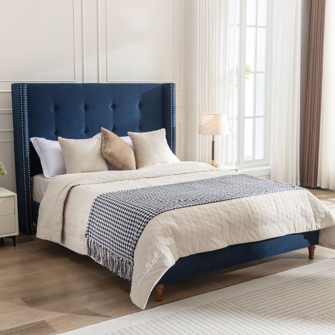 Peyton Upholstered Queen Bed in Blue Velvet