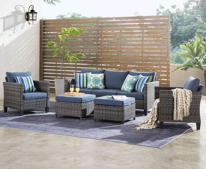 Five Piece Outdoor Wicker Conversation Set in Denim Blue