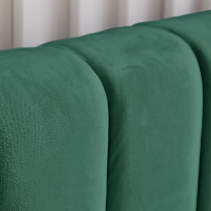 Livinia Queen Size Velvet Platform Bed in Green