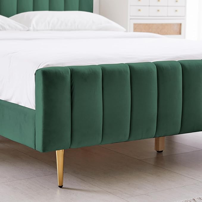 Livinia Queen Size Velvet Platform Bed in Green