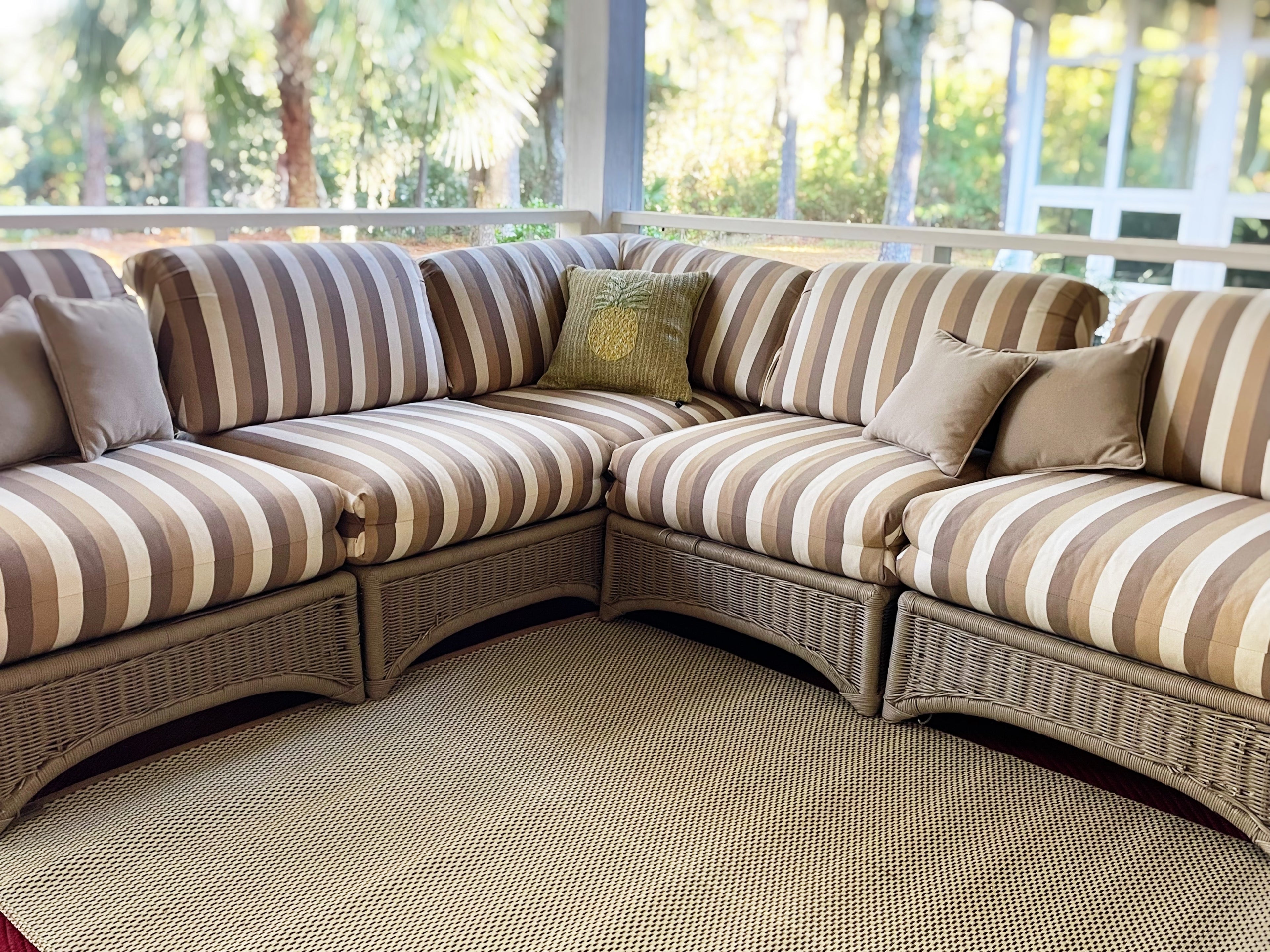 Basic Cream &amp; Brown Reversible Outdoor Mat