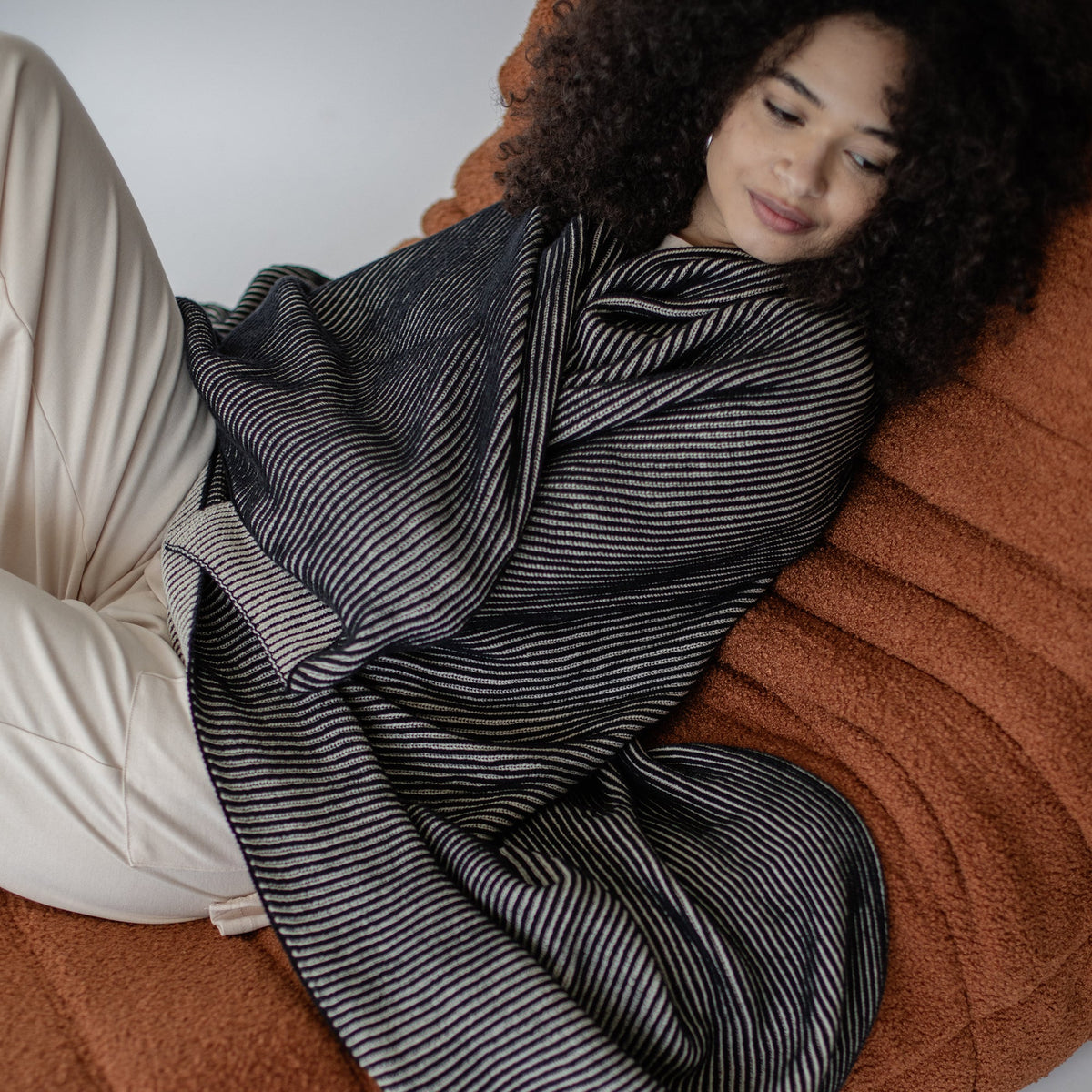 Ribbed Organic Cotton Knit Throw Blanket