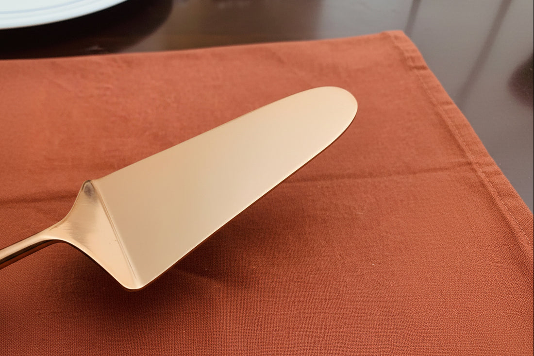 Copper Finish Cake Serving Set - 2 Pc