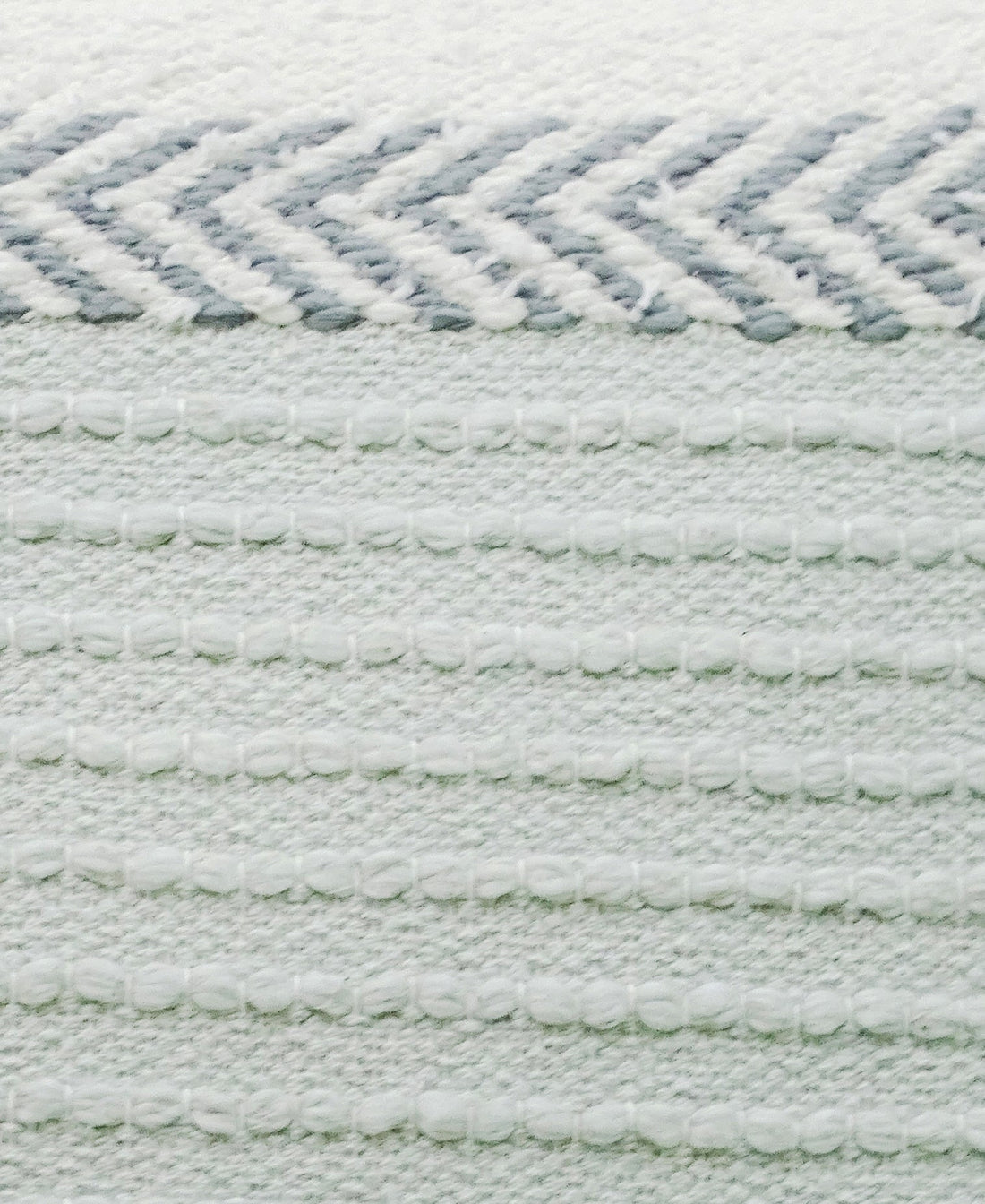Briar Handwoven Pillow - 20 x 20