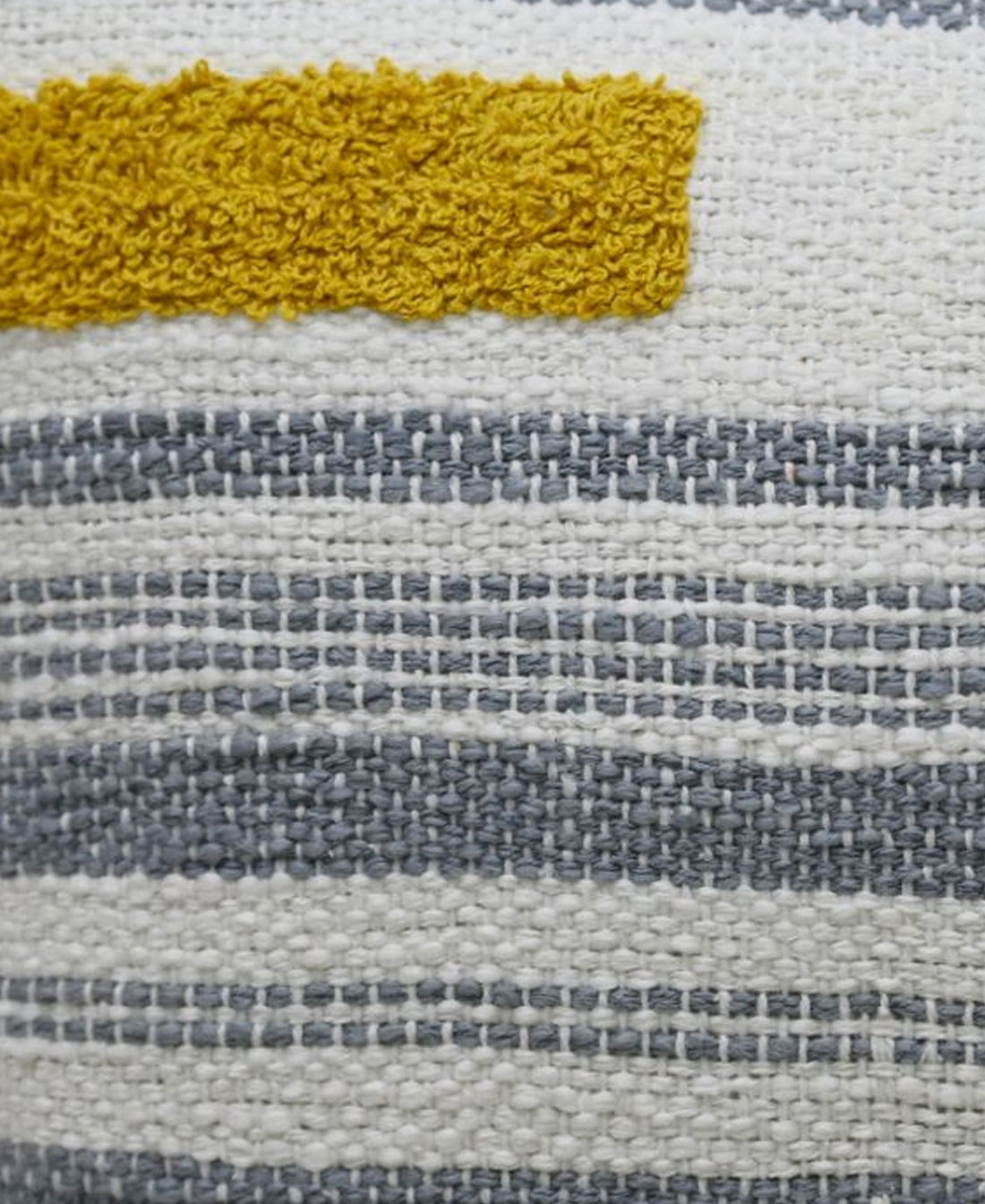 Mia Handwoven Pillow - 14 x 20