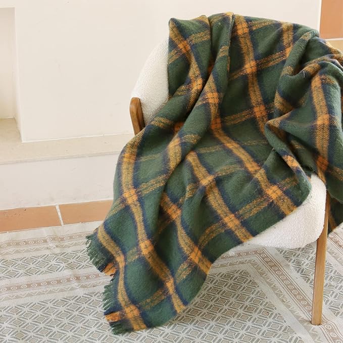 Green Plaid Cozy Throw Blanket - 50&