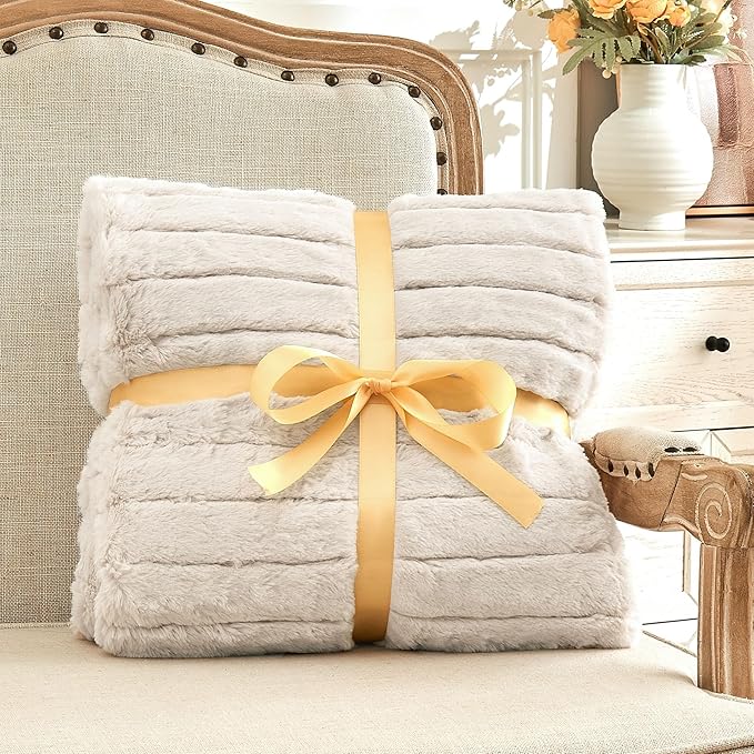 Faux Fur Throw Blanket - Beige, 60 x 80