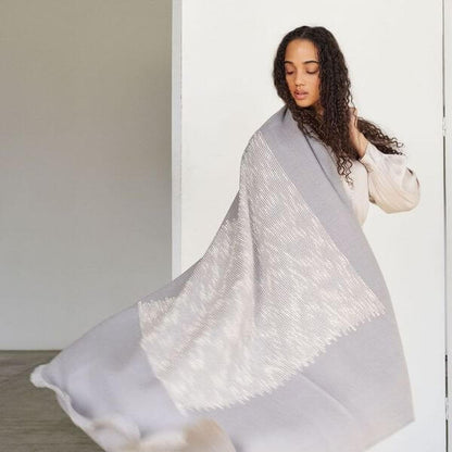 Flo Gray Textured Handloom Merino Throw