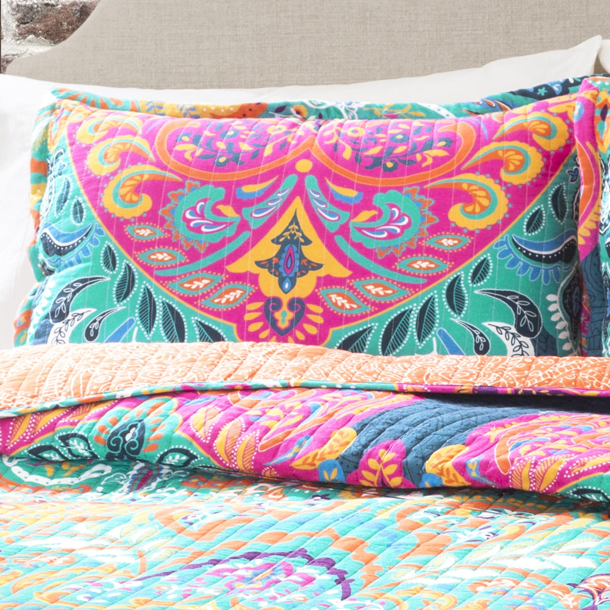 Boho Chic Reversible Quilt Sets - 2 Colors