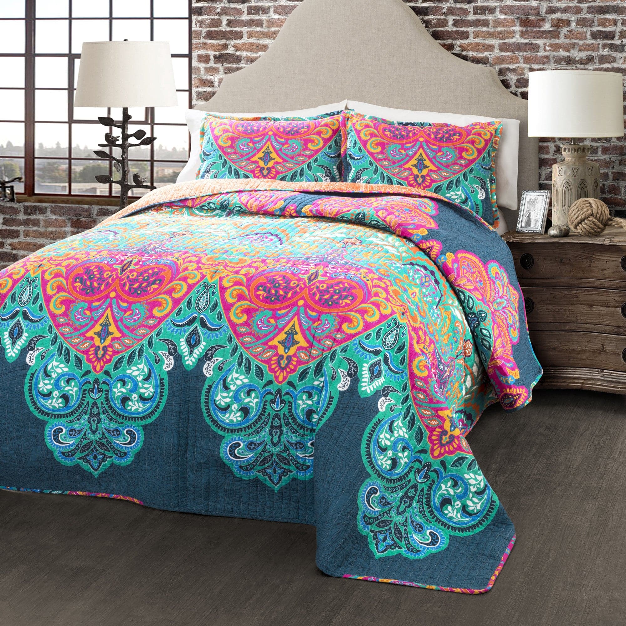 Boho Chic Reversible Quilt Sets - 2 Colors