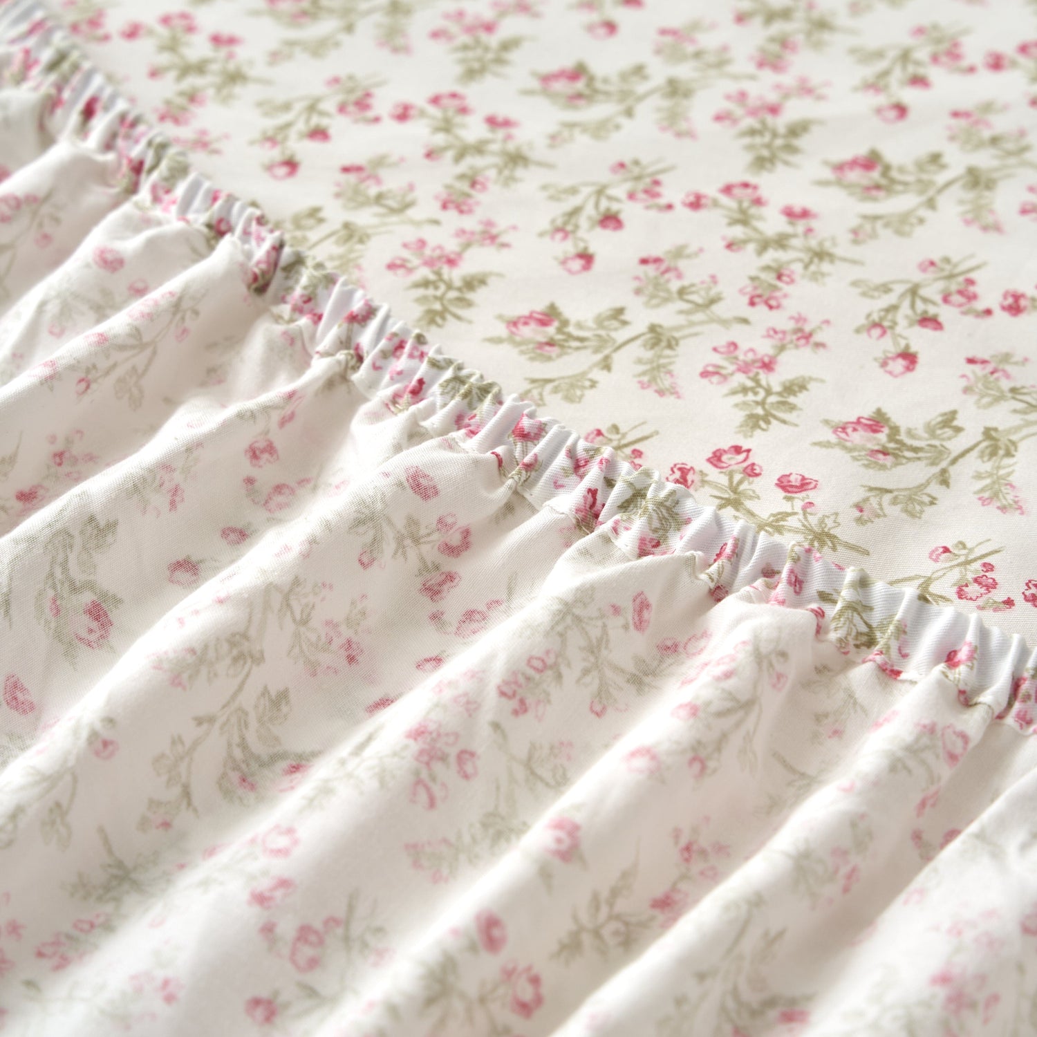 100% Cotton Coquette Sheet Set - Dainty Floral